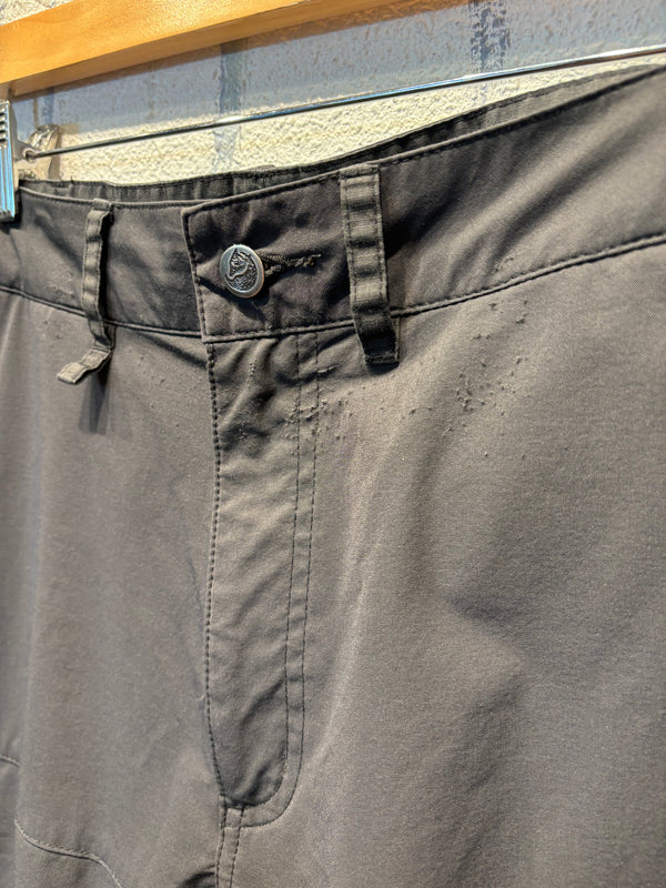 Fjall Raven  Shorts - Grey, M 36