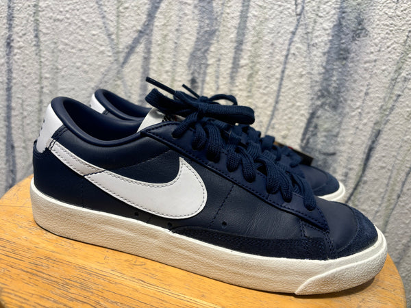 Nike Blazer '77 Vintage Low Sneakers - Navy, Mens 6