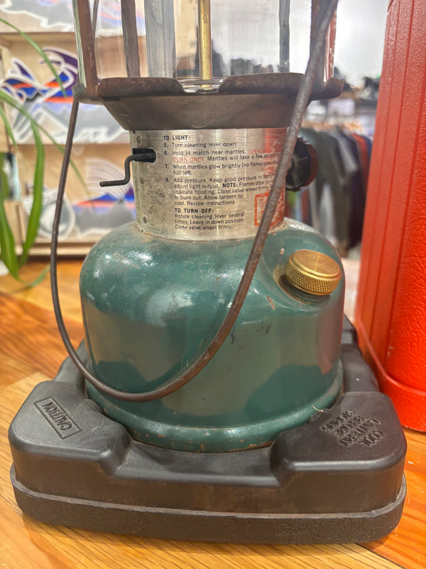 Vintage Coleman 220J Lantern